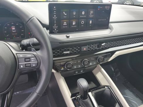 Used 2024 Honda Accord EX-L image 22