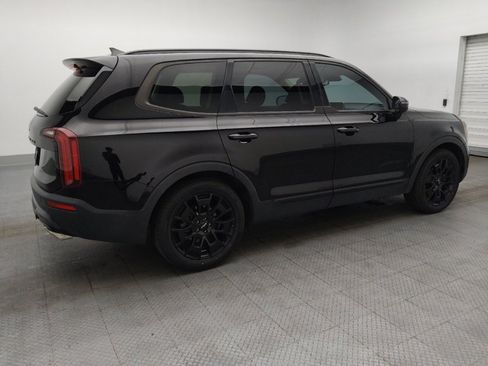 Used 2022 Kia Telluride EX w/ EX Premium Package image 10