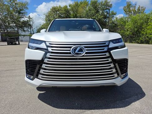 New 2026 Lexus LX 600 4WD w/ Accessory Package (Z1) image 8