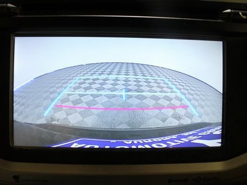 Used 2019 Toyota 4Runner SR5 image 3