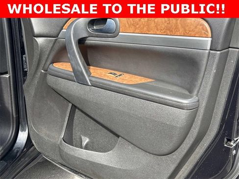 Used 2011 Buick Enclave CXL w/ Trailering Provision Package image 17