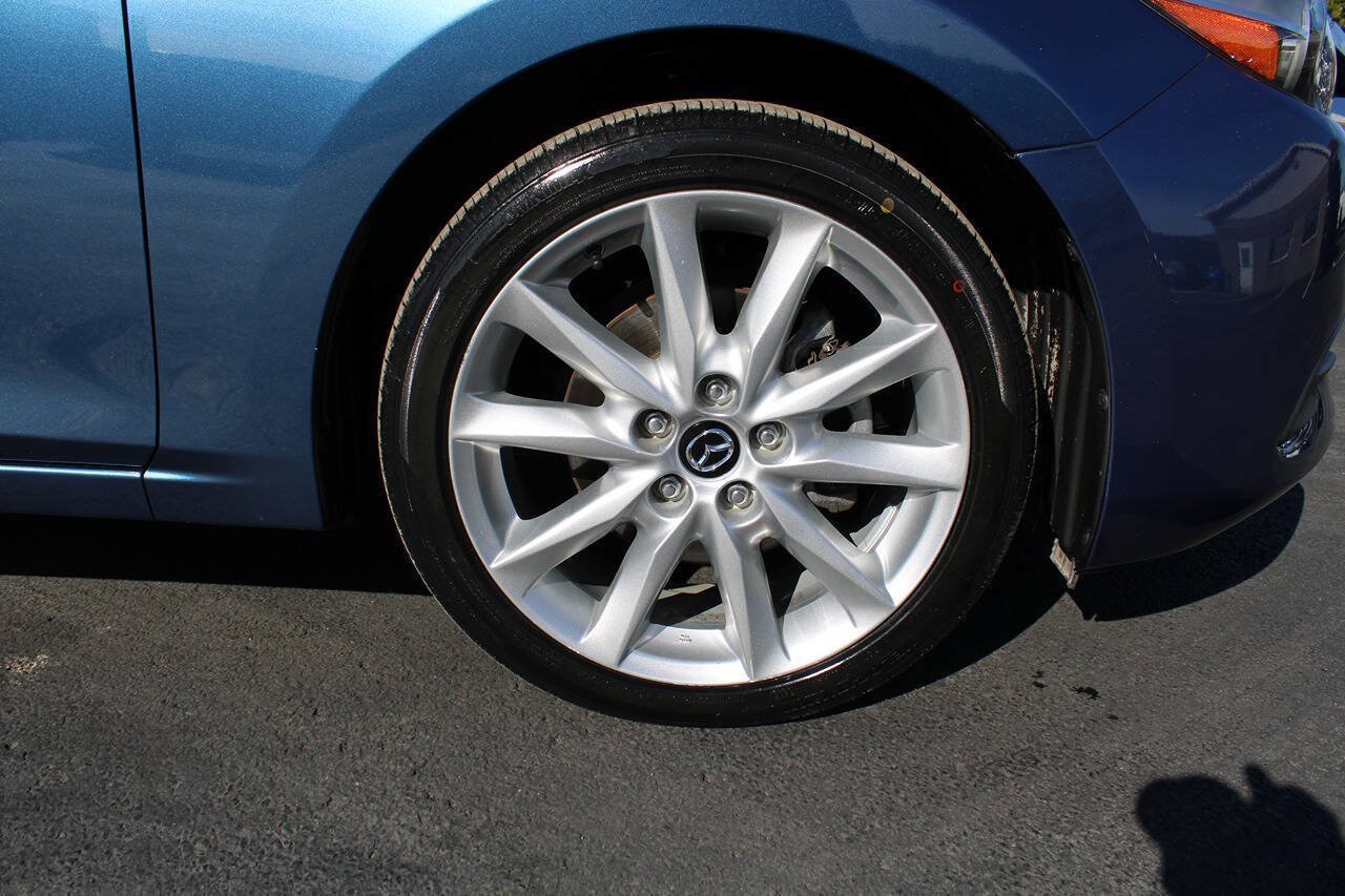 Used 2017 MAZDA MAZDA3 Touring FWD image 15