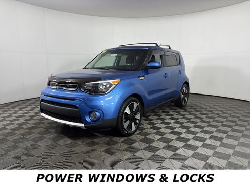 Used 2017 Kia Soul + w/ Designer's Package image 3