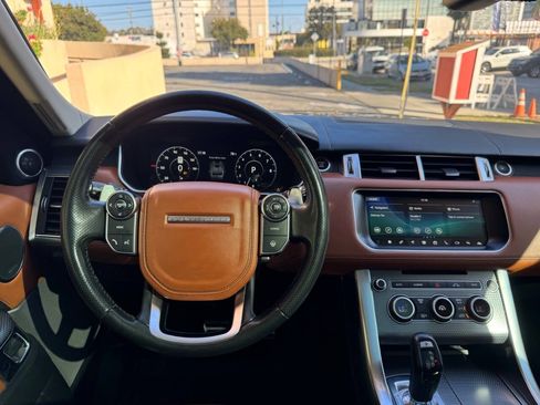 Used 2017 Land Rover Range Rover Sport HSE Dynamic AWD/4WD image 10