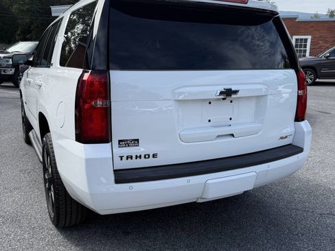 Used 2020 Chevrolet Tahoe LT w/ RST Edition AWD/4WD image 4