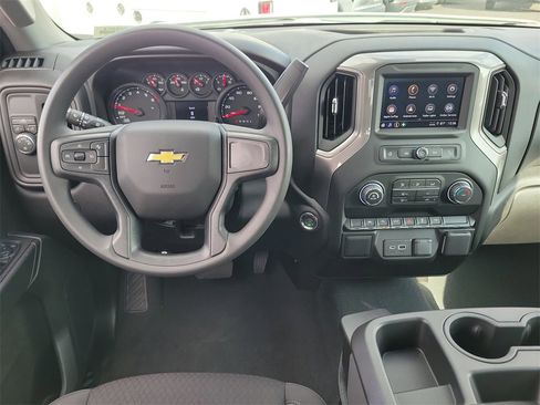 New 2026 Chevrolet Silverado 1500 Custom image 4