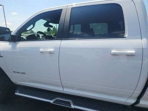 Used 2021 RAM 2500 Big Horn w/ Level 1 Equipment Group AWD/4WD image 17