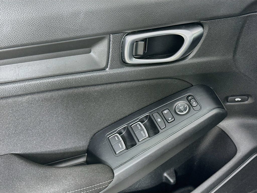 Used 2025 Honda Civic LX image 23