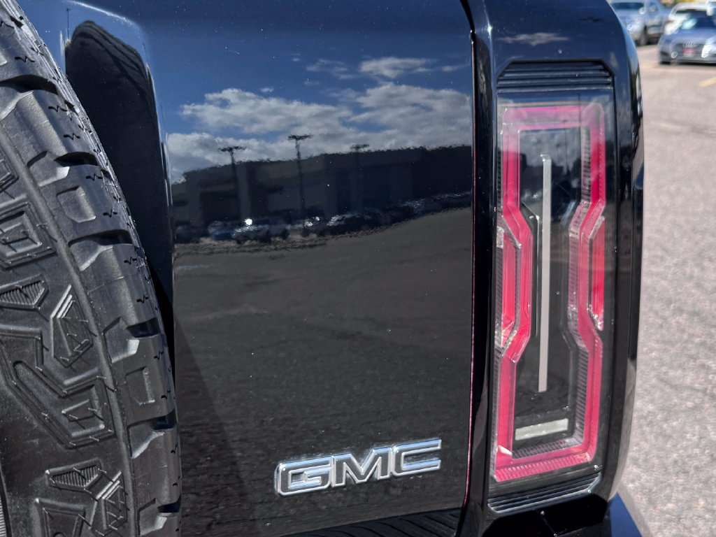 Used 2024 GMC Hummer EV 3X w/ LPO, Illumination Package AWD/4WD image 7