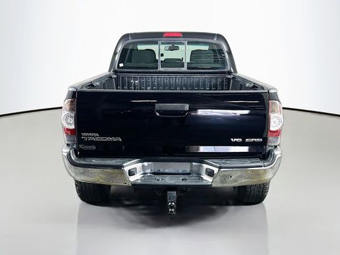 Used 2011 Toyota Tacoma 4x4 Double Cab w/ SR5 Pkg #2 image 6