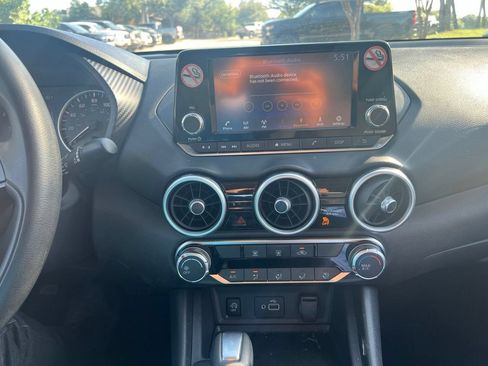 Used 2025 Nissan Sentra S FWD image 18