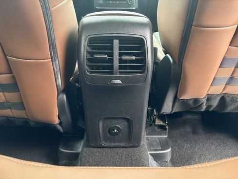 Used 2025 Ford Bronco Sport Outer Banks w/ Outer Banks Tech Package+ AWD/4WD image 29