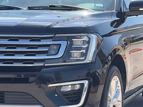 Used 2019 Ford Expedition Limited w/ Equipment Group 302A RWD image 4