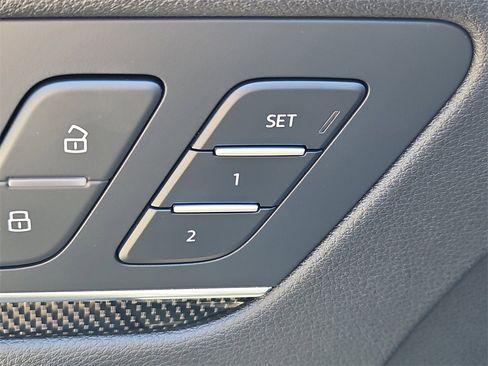 Used 2023 Audi SQ5 Premium Plus w/ Premium Plus Package image 21