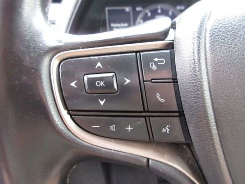 Used 2022 Lexus UX 200 w/ Accessory Package (Z1) FWD image 15