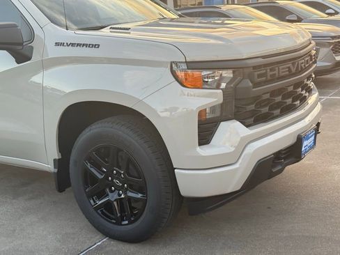 New 2026 Chevrolet Silverado 1500 Custom w/ LPO, Dark Essentials Package image 7