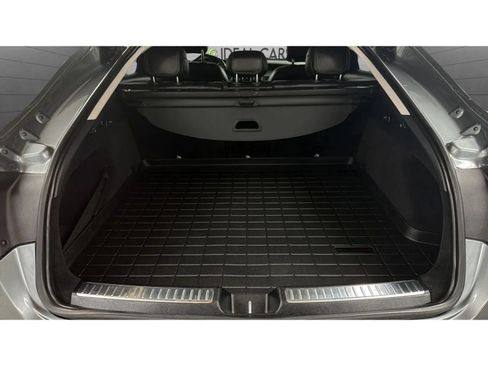 Used 2017 Mercedes-Benz GLC 300 4MATIC Coupe image 19