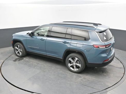 New 2026 Jeep Grand Cherokee L Limited AWD/4WD image 45