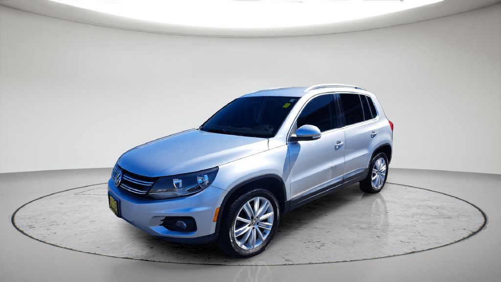 Used 2012 Volkswagen Tiguan SE AWD/4WD image 1