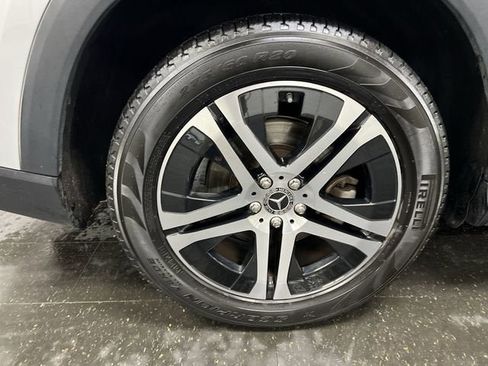 Used 2021 Mercedes-Benz GLS 450 4MATIC image 34