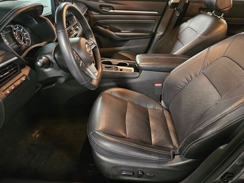 Used 2023 Nissan Altima 2.5 SL FWD image 17