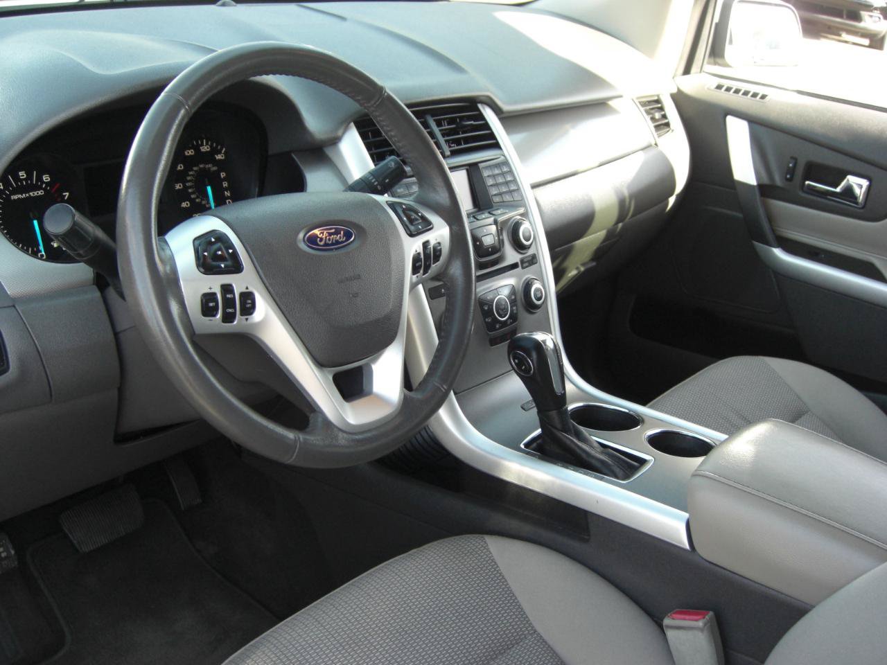 Used 2013 Ford Edge SEL AWD/4WD image 6