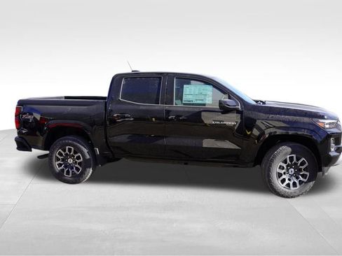 New 2026 Chevrolet Colorado Z71 image 2