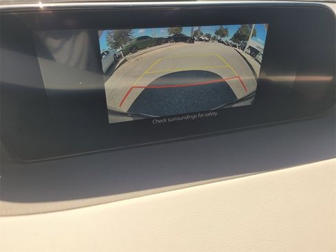 Certified 2023 MAZDA MAZDA3 s image 34