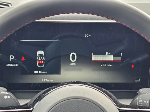 Used 2025 Nissan Kicks SR AWD/4WD image 45