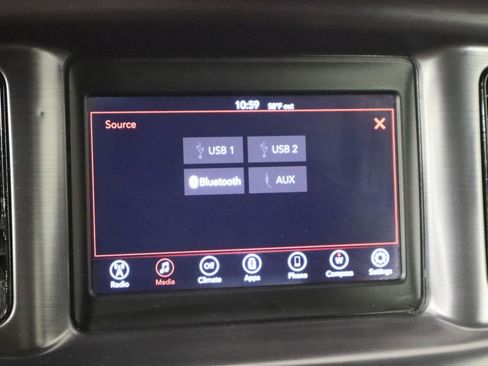 Used 2018 Dodge Charger SXT w/ Blacktop Package image 32