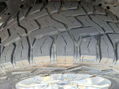 Used 2023 Ford F150 Platinum w/ Equipment Group 701A High AWD/4WD image 45