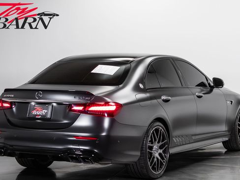 Used 2023 Mercedes-Benz E 63 AMG S image 5