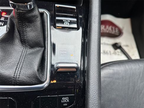 Used 2022 Jeep Compass Limited image 30