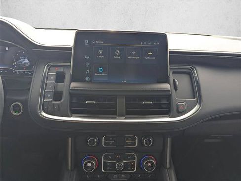 Used 2022 Chevrolet Tahoe LT w/ Luxury Package RWD image 11