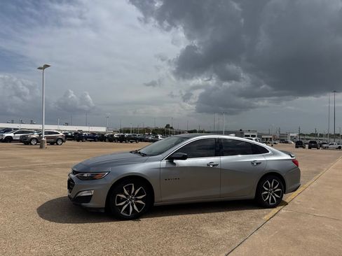 Used 2024 Chevrolet Malibu RS FWD image 11