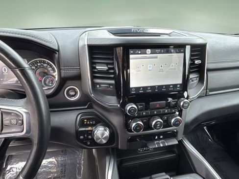 Used 2024 RAM 1500 Laramie image 10
