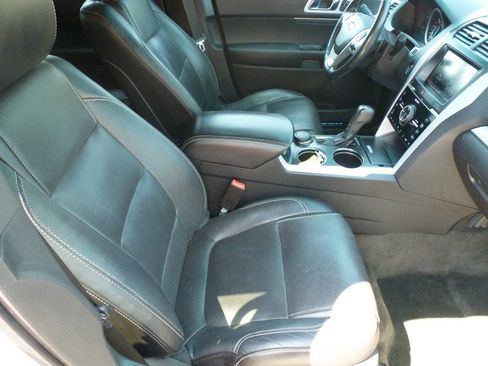 Used 2013 Ford Explorer Sport AWD/4WD image 33