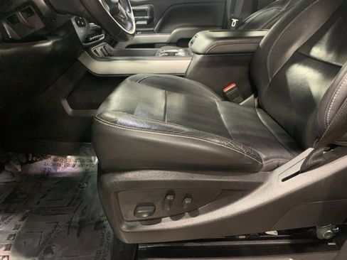 Used 2017 Chevrolet Silverado 2500 LTZ w/ Duramax Plus Package image 10
