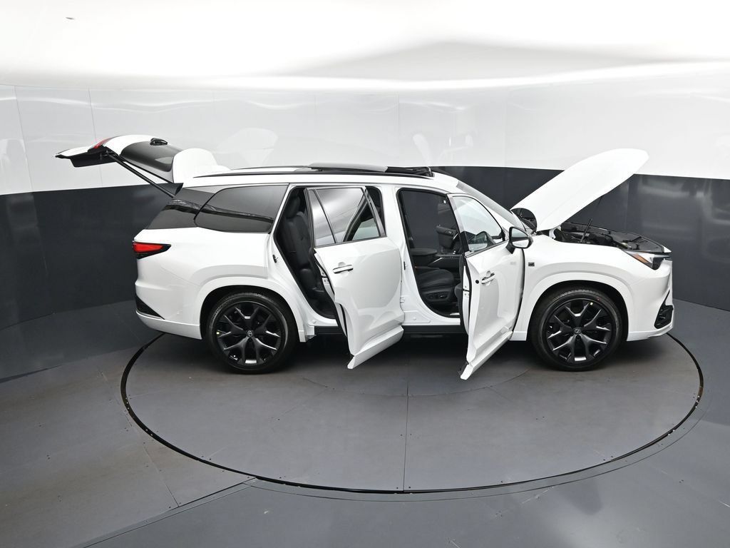 New 2026 Lexus TX 500h AWD w/ Technology Package image 51