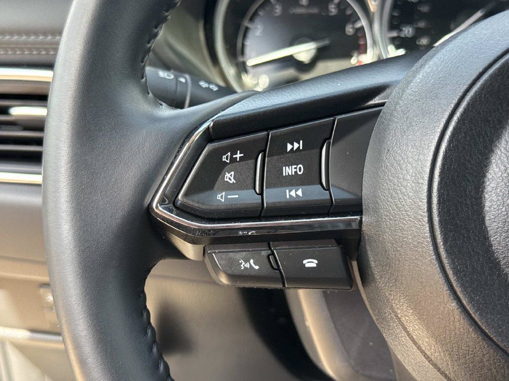 Certified 2025 MAZDA CX-5 AWD 2.5 S w/ Select Package image 39
