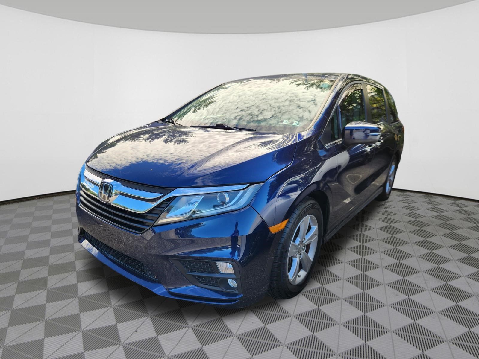Used 2020 Honda Odyssey EX-L image 2