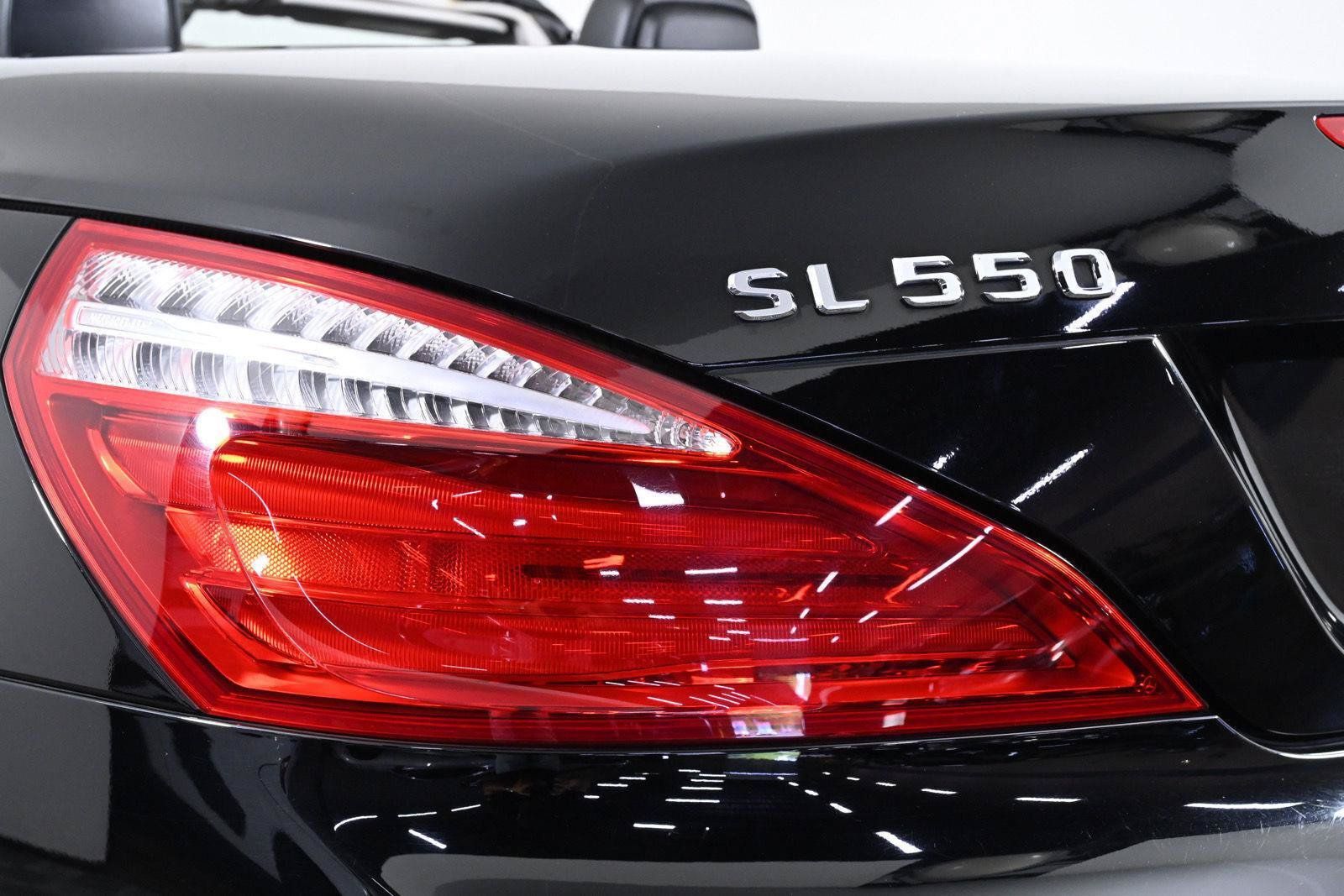 Used 2013 Mercedes-Benz SL 550 image 7