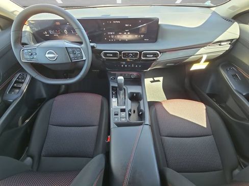 New 2026 Nissan Sentra SR FWD image 20