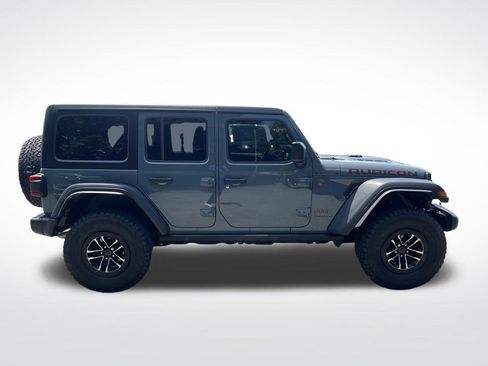 Used 2024 Jeep Wrangler Unlimited Rubicon w/ XTREMEE 35" Tire Package AWD/4WD image 7