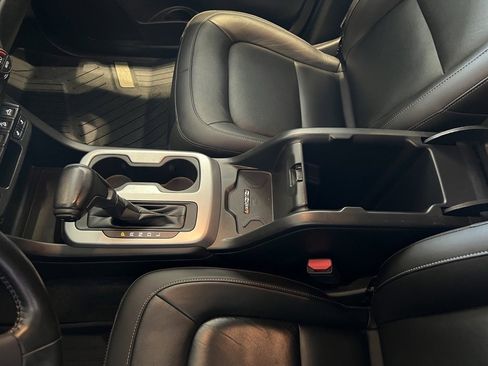 Used 2021 Chevrolet Colorado ZR2 image 19