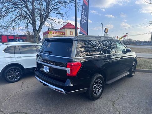 Certified 2024 Ford Expedition XLT image 2