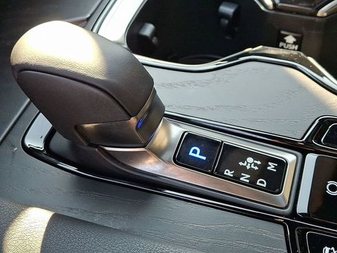 Used 2025 Lexus RX 350 Premium image 16