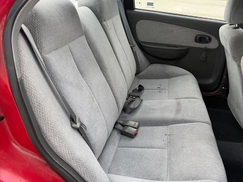 Used 2003 Kia Spectra Sedan image 11