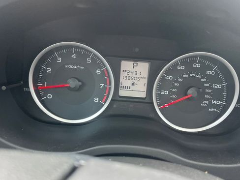 Used 2018 Subaru Forester 2.5i Premium w/ All-Weather Package image 14