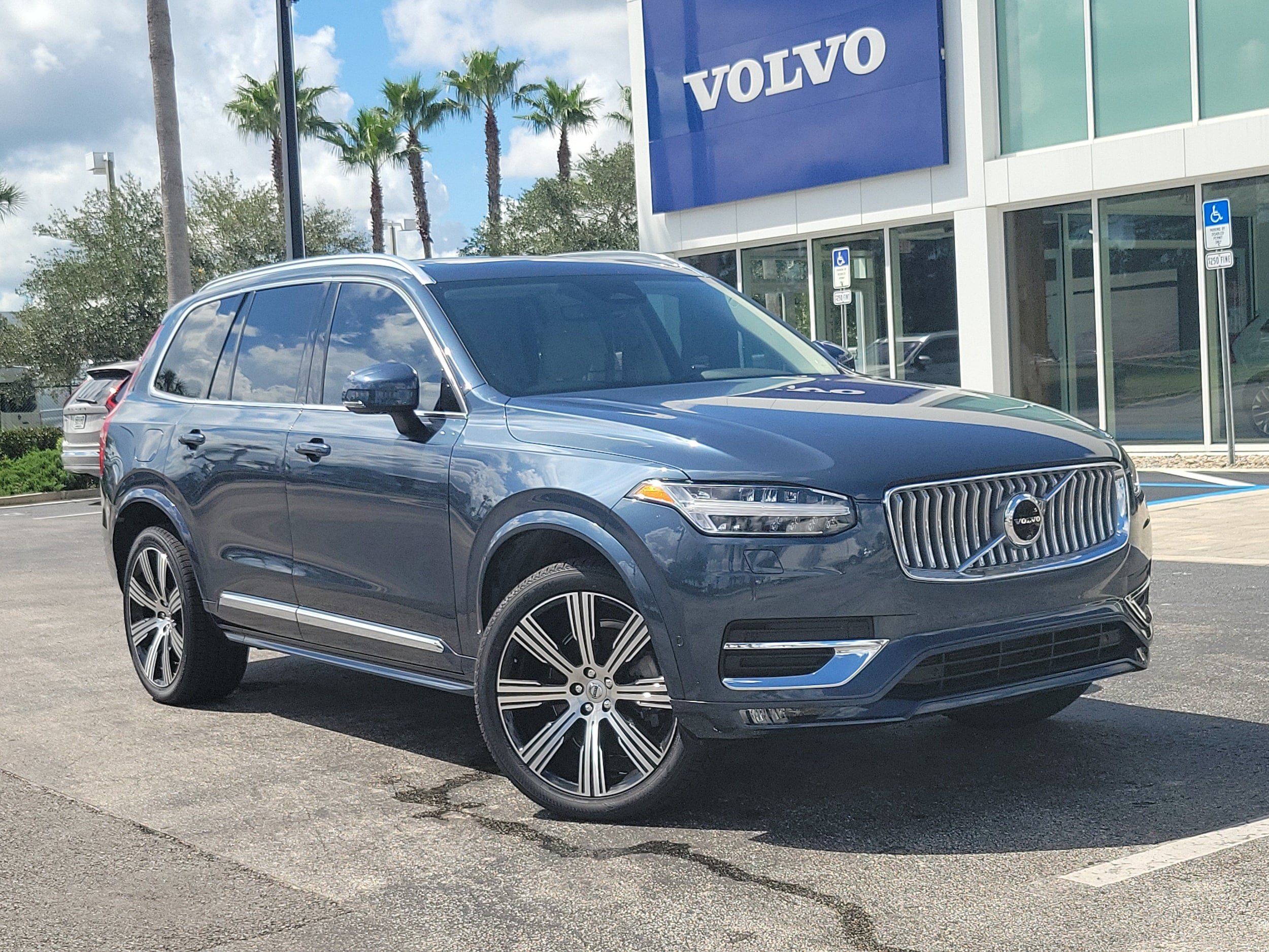 Certified 2024 Volvo XC90 B5 Plus w/ Protection Package Premier AWD/4WD image 1